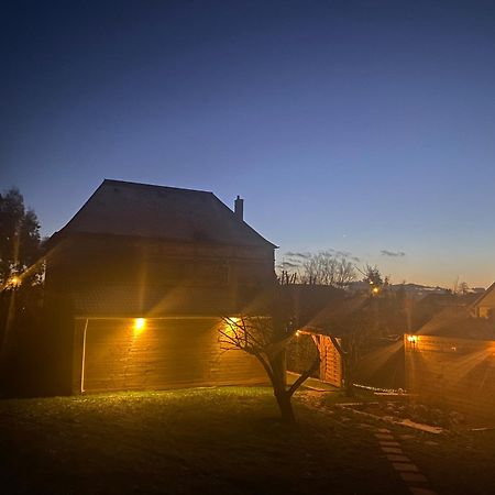 Le Cocoon D'Emy Bed & Breakfast Louvetot Exterior photo