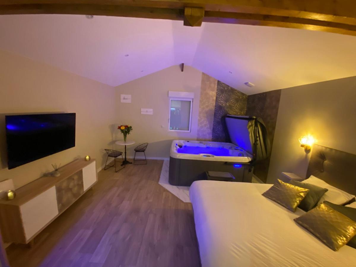 Le Cocoon D'Emy Bed & Breakfast Louvetot Exterior photo